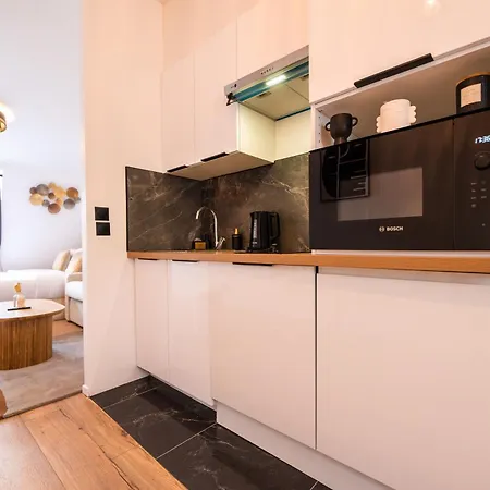 Cia - Champs Elysees Bright 4p Apartament *