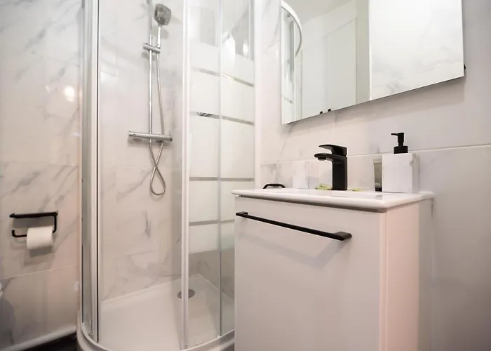 Cia - Champs Elysees Bright 4p شقة باريس