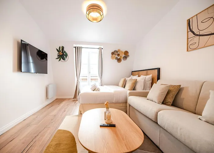 Apartment Cia - Champs Elysees Bright 4p *